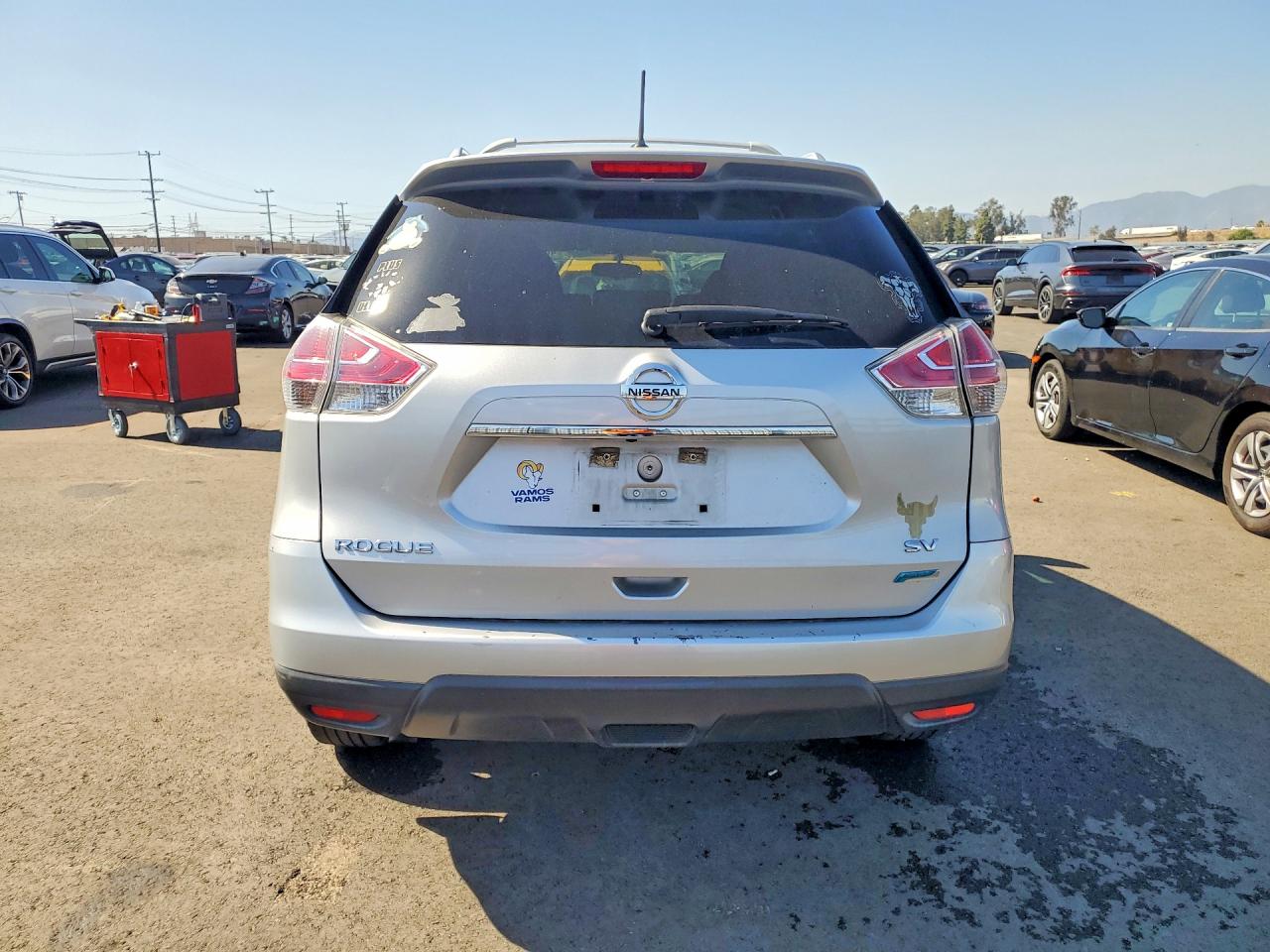 2014 NISSAN ROGUE SV photo 11