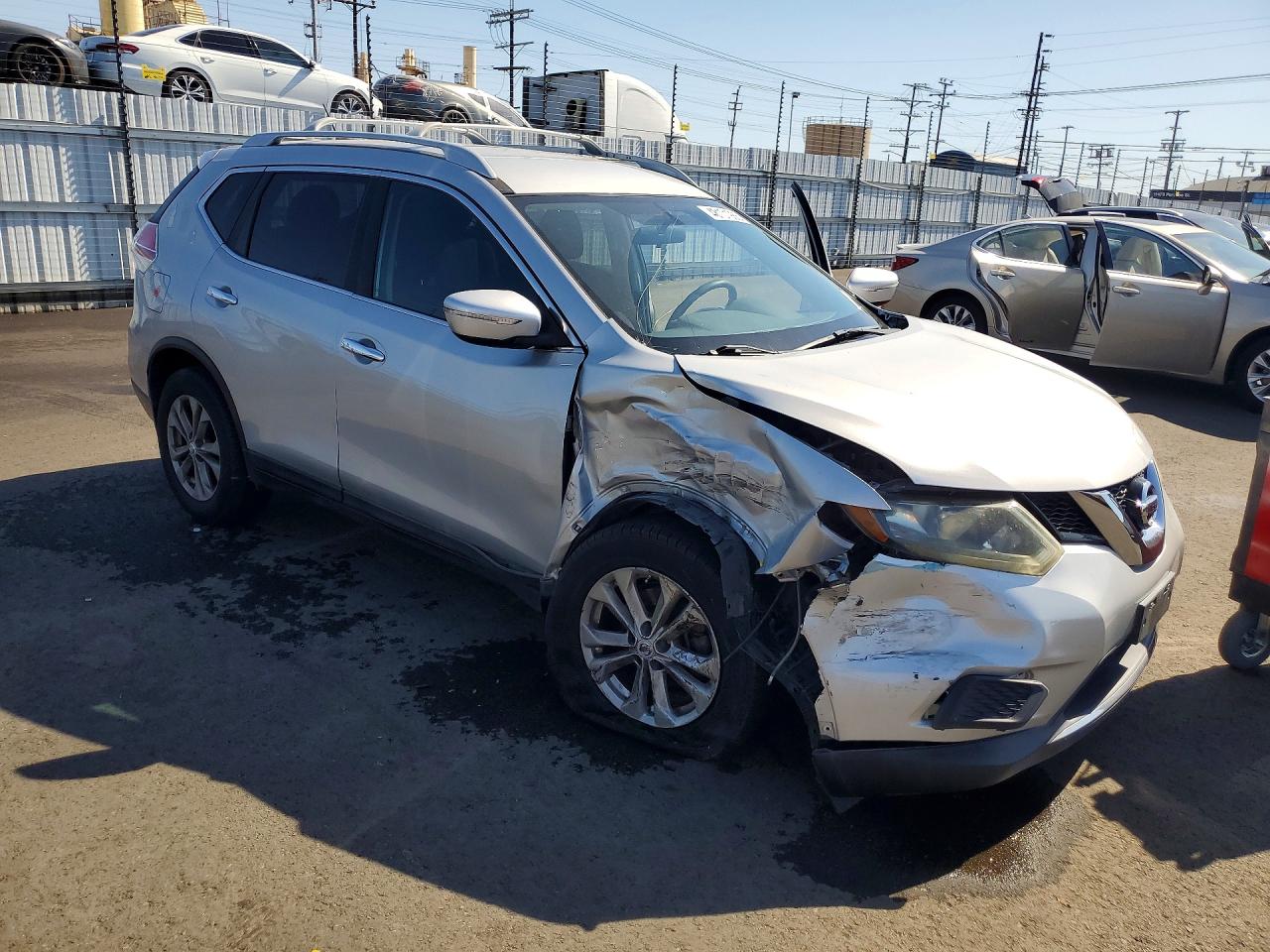 2014 NISSAN ROGUE SV photo 7