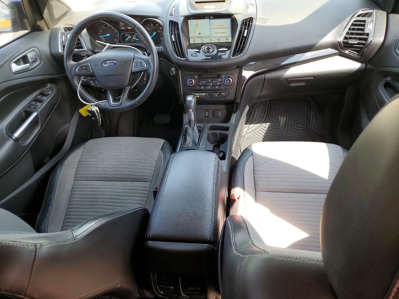 2017 FORD ESCAPE TITANIUM photo 22