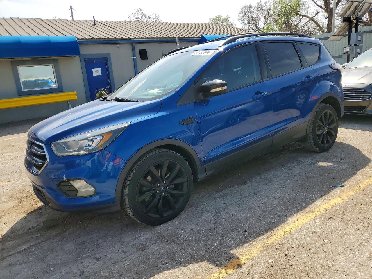 2017 FORD ESCAPE