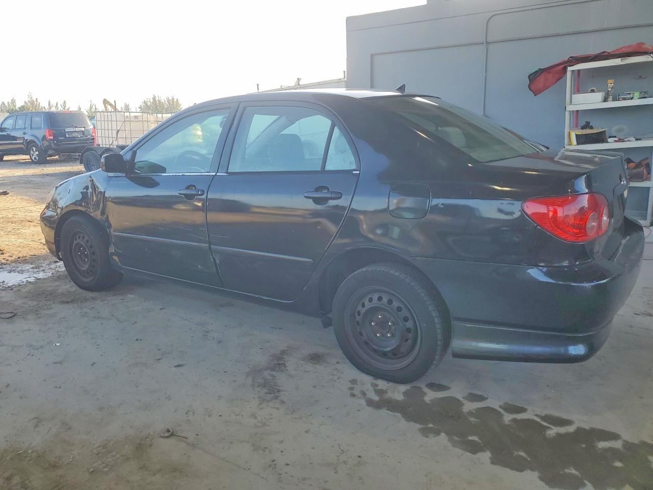 2005 TOYOTA COROLLA CE photo 3