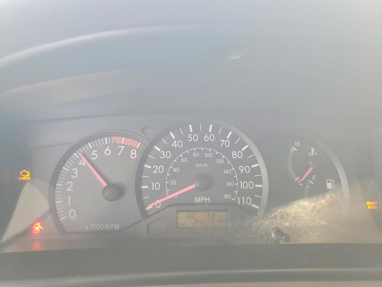 2005 TOYOTA COROLLA CE photo 17
