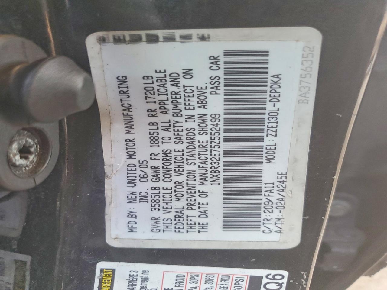 2005 TOYOTA COROLLA CE photo 23