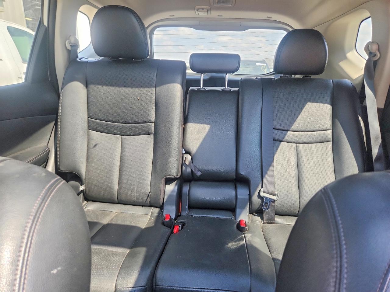 2017 NISSAN ROGUE SL photo 28