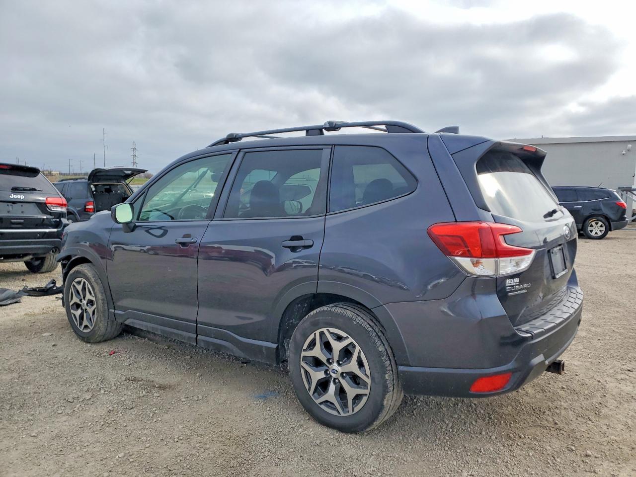 2019 SUBARU FORESTER PREMIUM photo 2