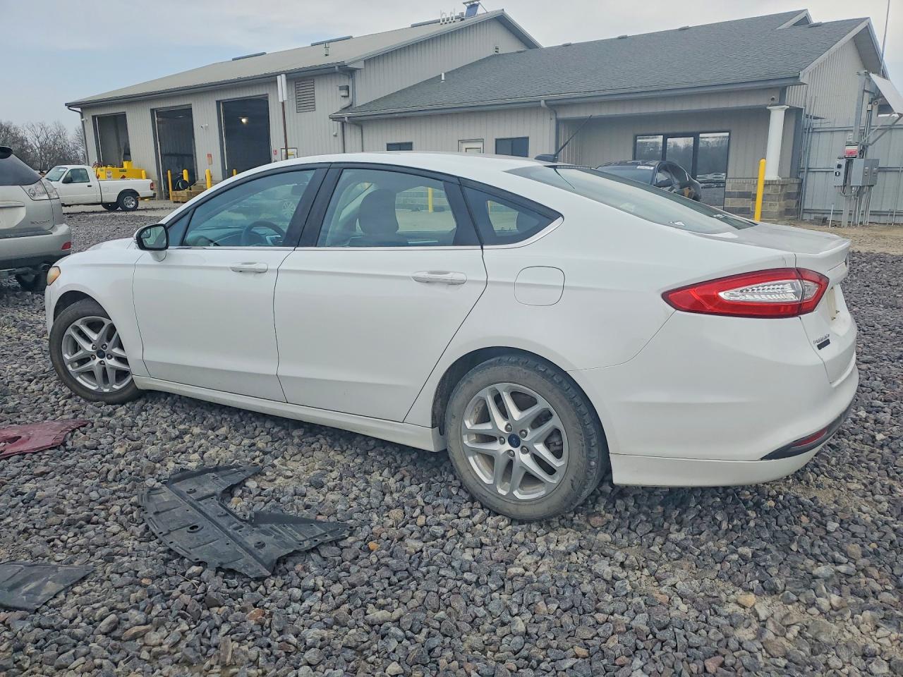 2016 FORD FUSION photo 3