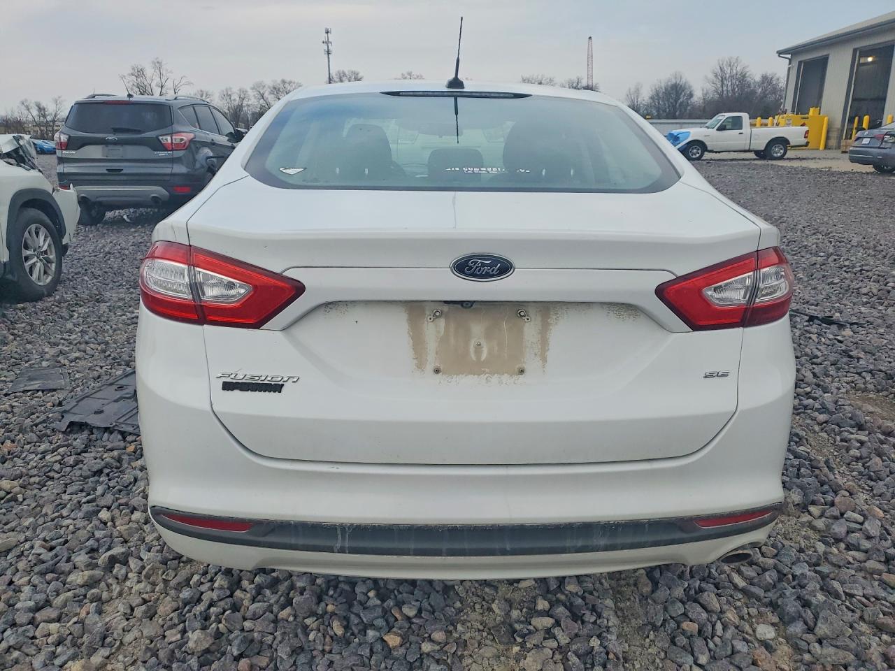 2016 FORD FUSION photo 11