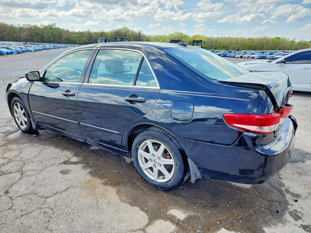 2004 HONDA ACCORD EX photo 2