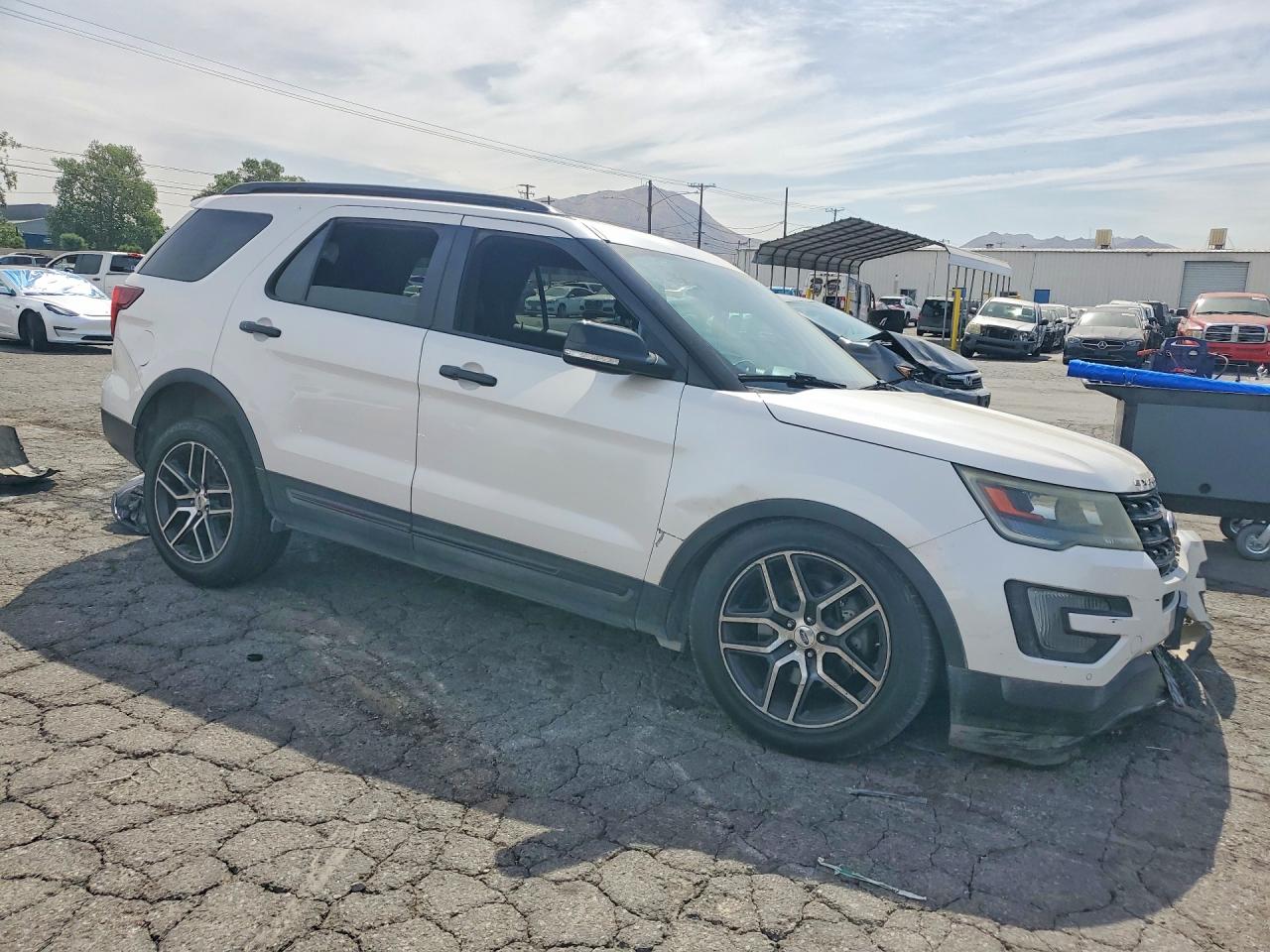 2016 FORD EXPLORER SPORT photo 7