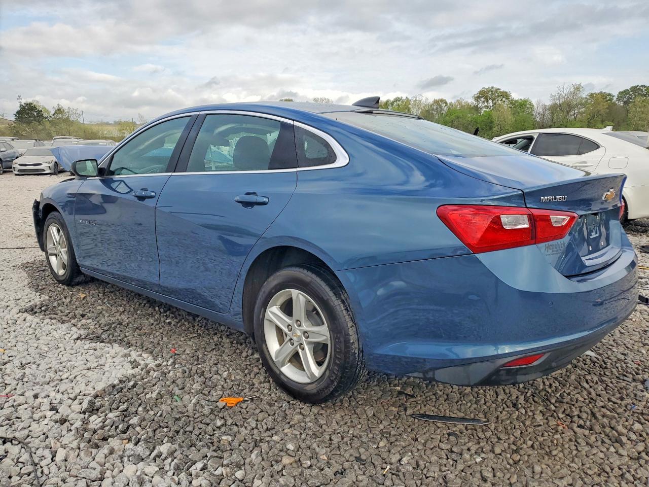 2024 CHEVROLET MALIBU LS photo 3