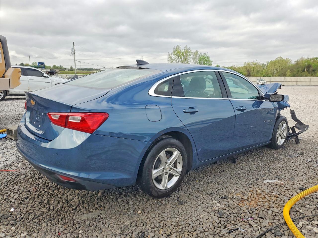 2024 CHEVROLET MALIBU LS photo 5