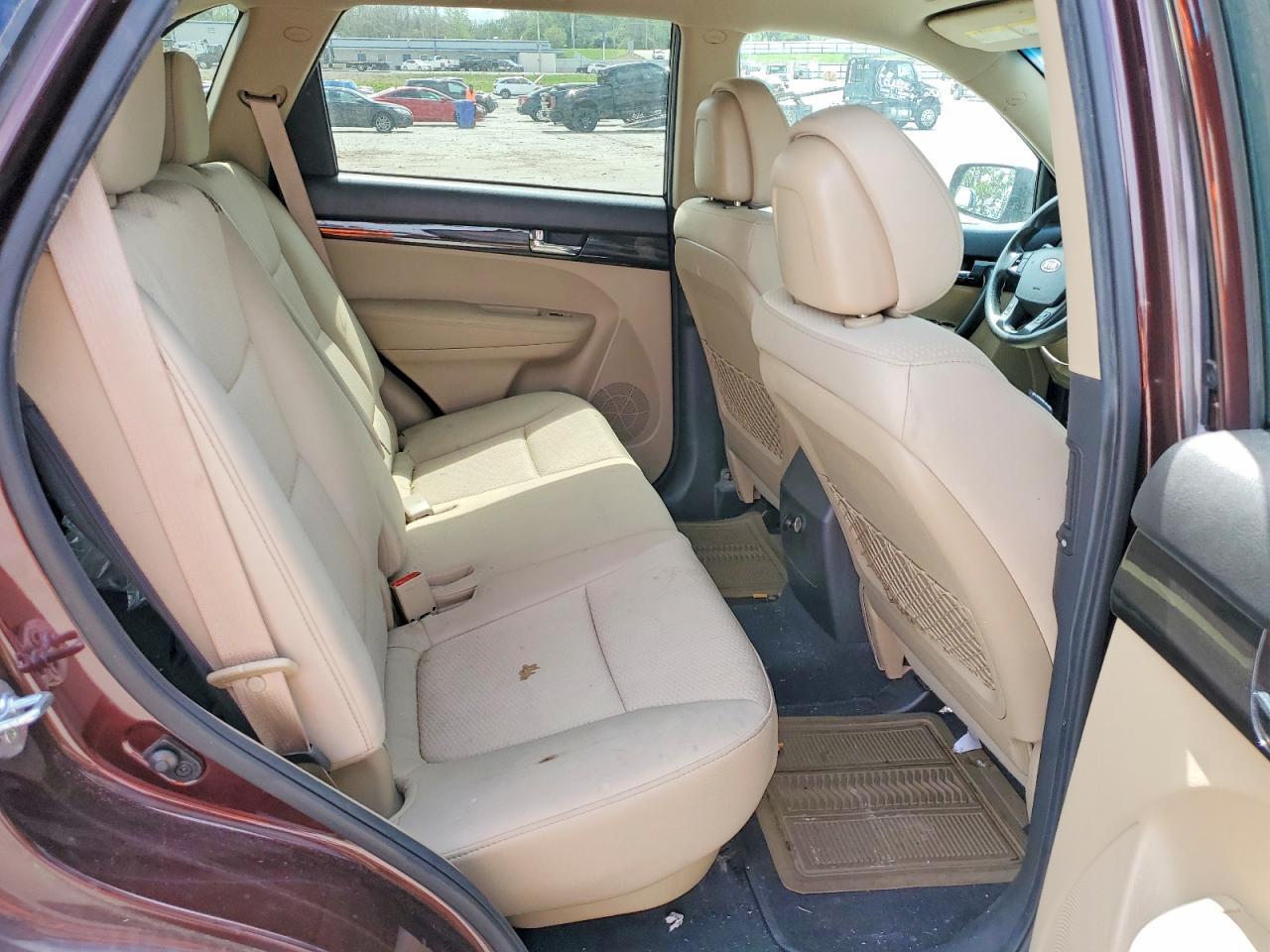2012 KIA SORENTO LX photo 21