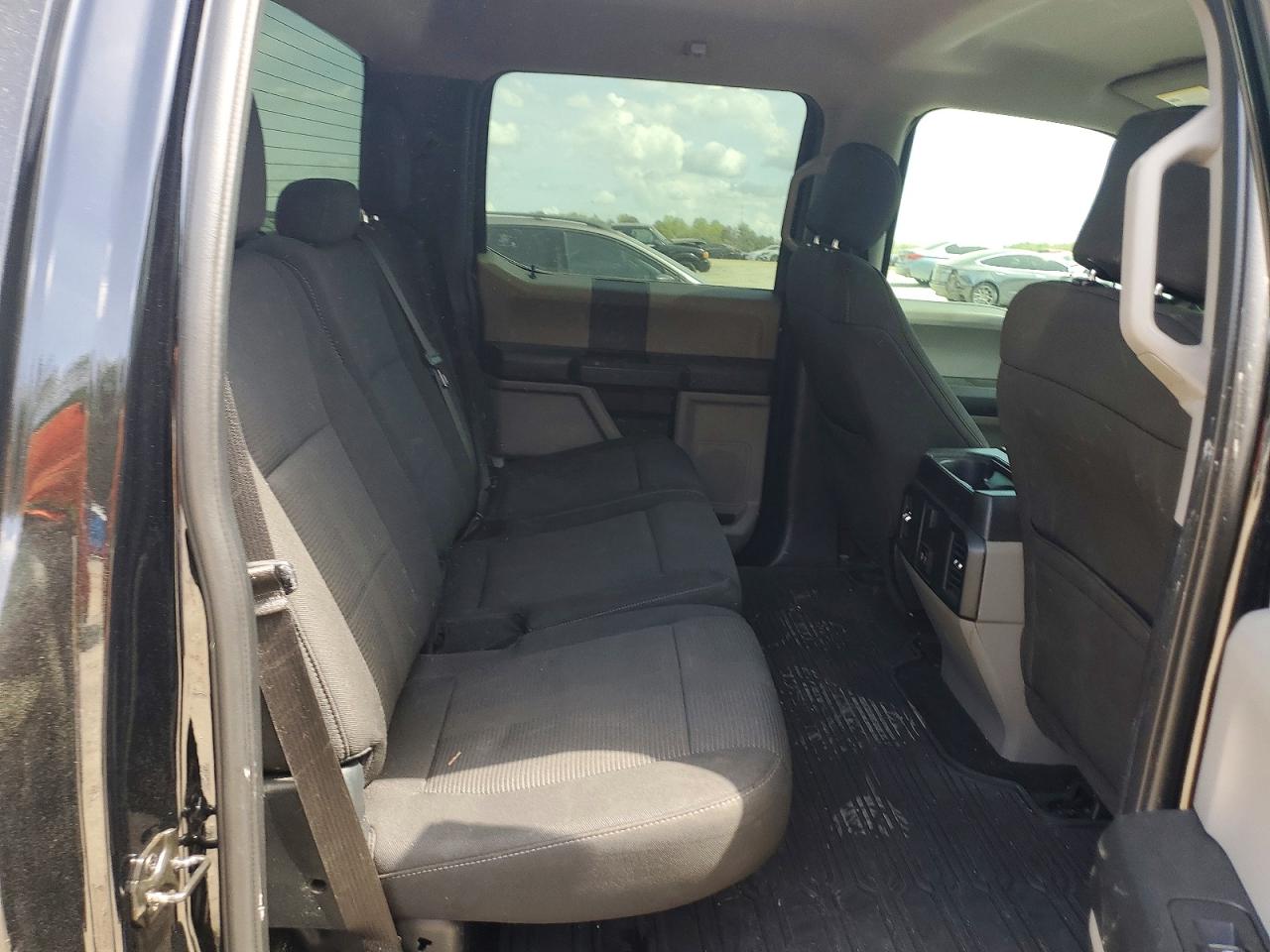2017 FORD F150 SUPERCREW photo 10