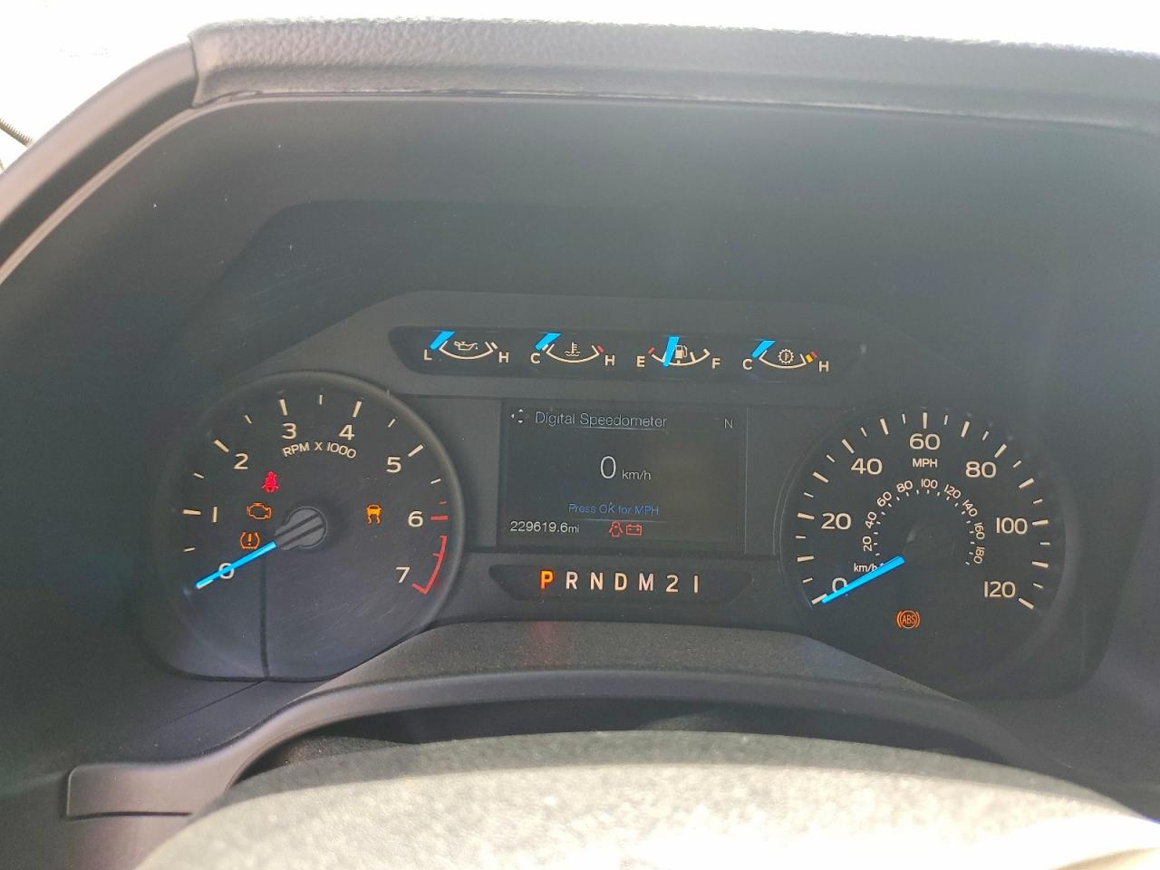 2017 FORD F150 SUPERCREW photo 9