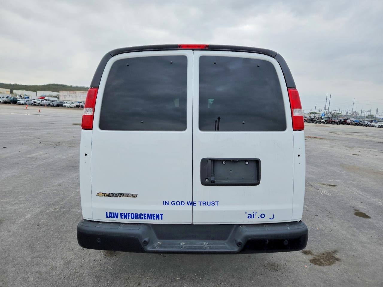 2024 CHEVROLET EXPRESS G3500 LS photo 16