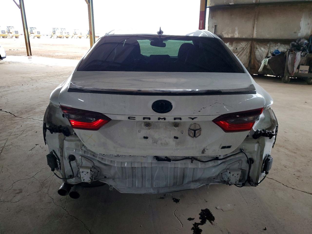 2023 TOYOTA CAMRY photo 16