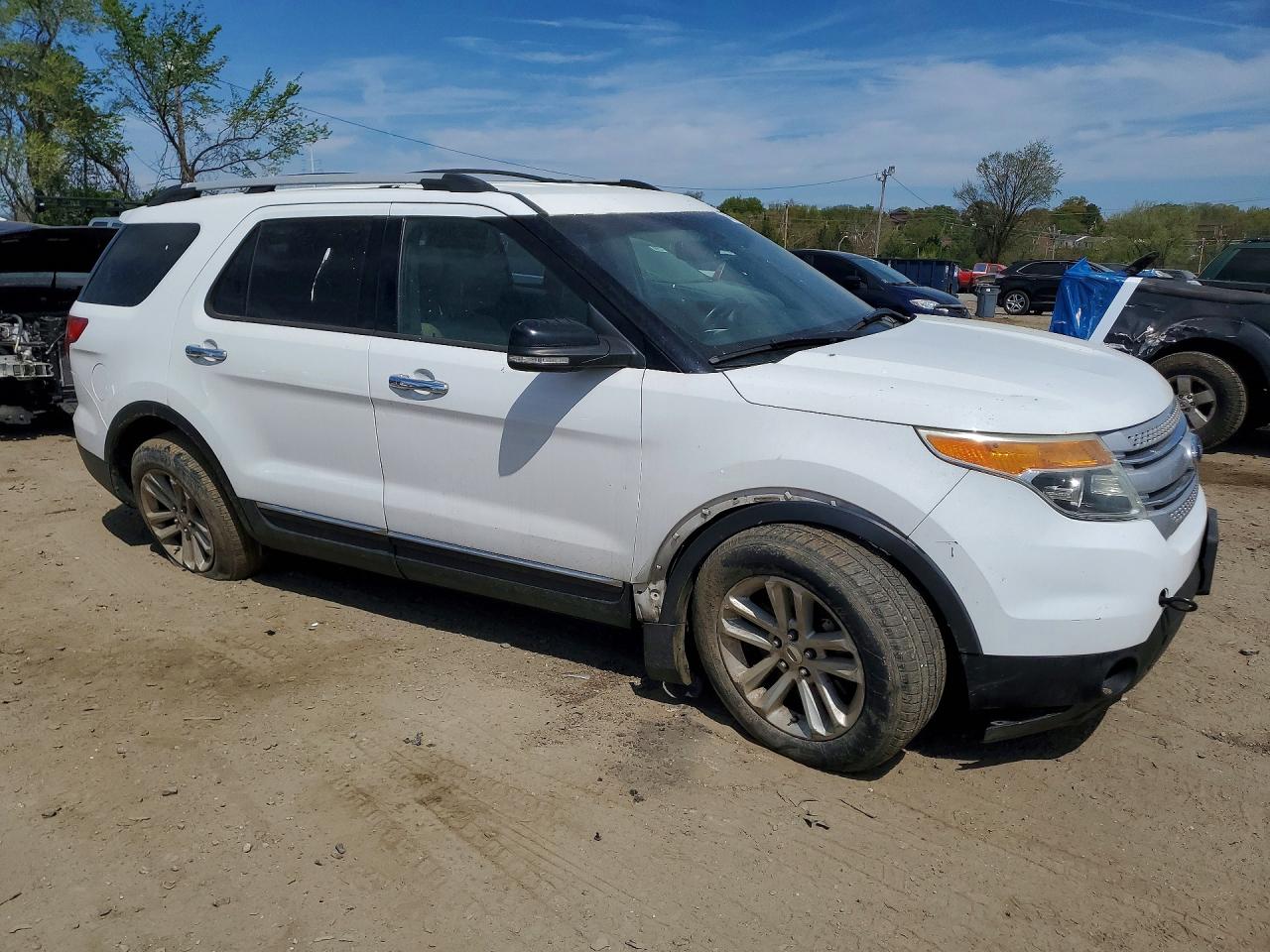 2013 FORD EXPLORER XLT photo 7