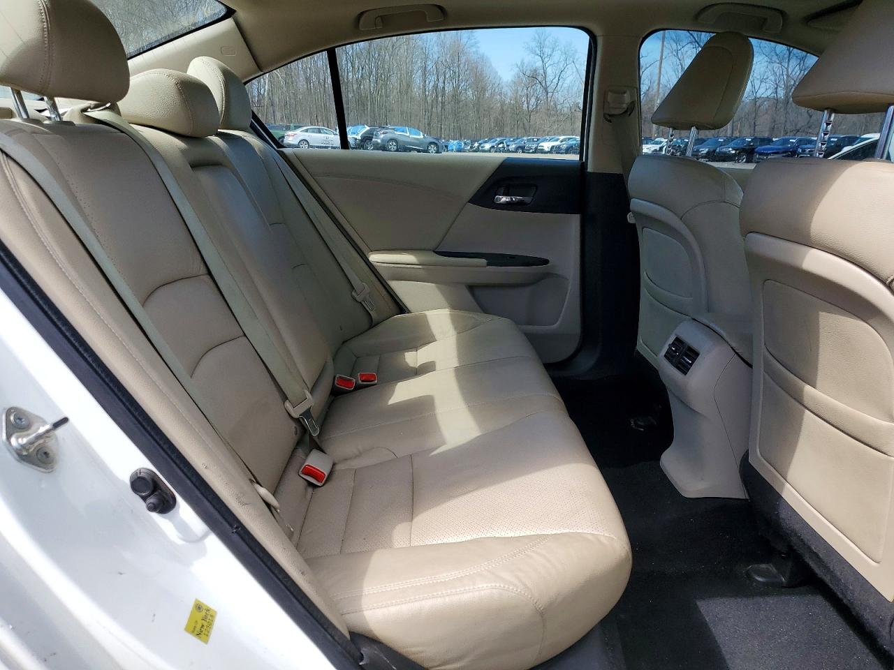 2013 HONDA ACCORD photo 19