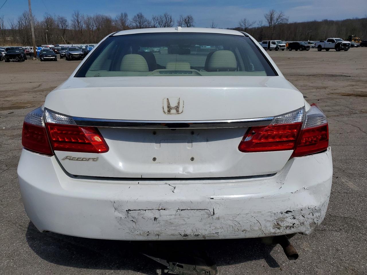 2013 HONDA ACCORD photo 11