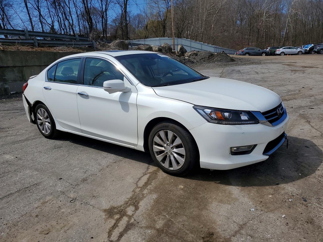 2013 HONDA ACCORD photo 7