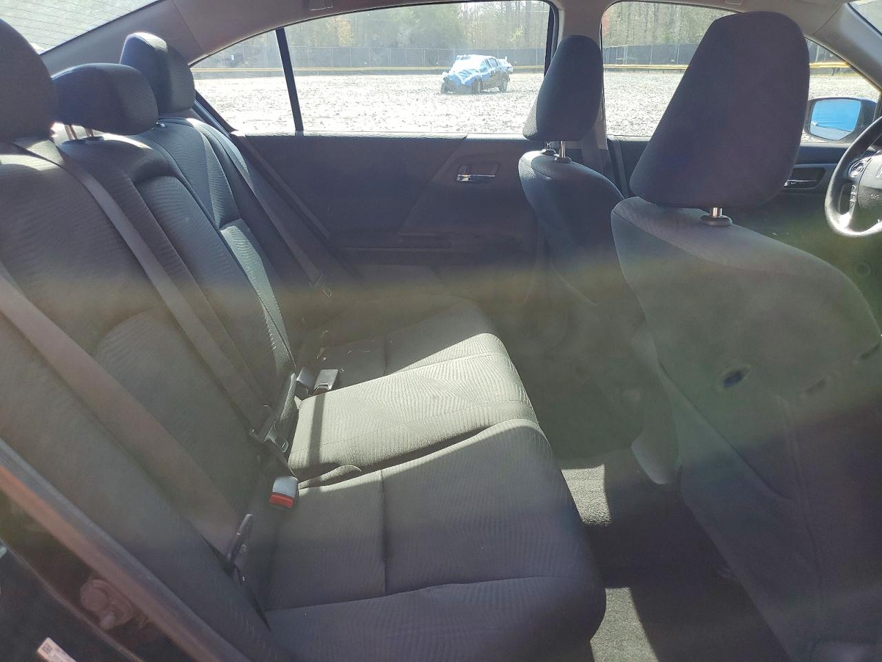 2014 HONDA ACCORD LX photo 19