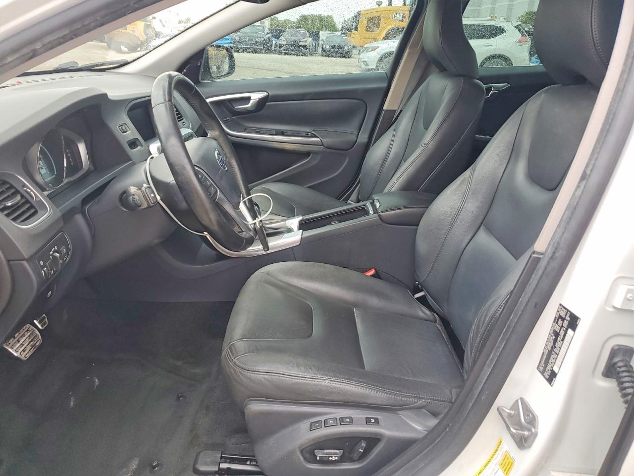 2016 VOLVO S60 PREMIER photo 19