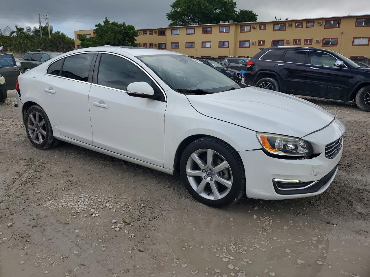 2016 VOLVO S60 PREMIER photo 10