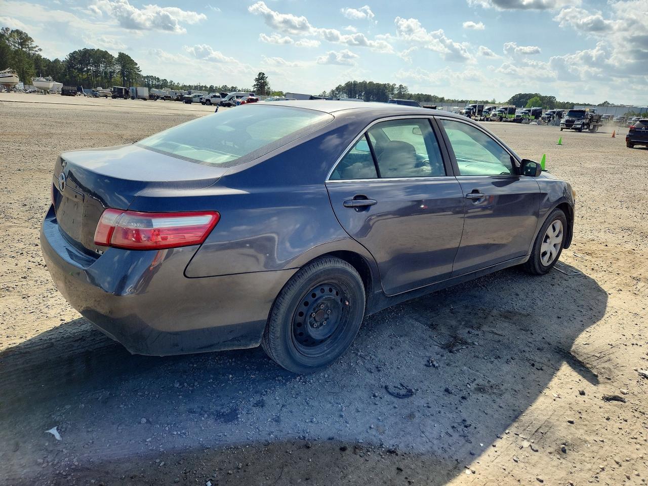 2007 TOYOTA CAMRY LE photo 5