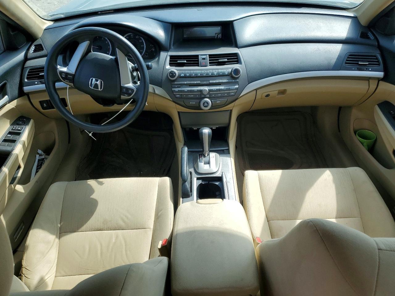 2012 HONDA ACCORD LX photo 15
