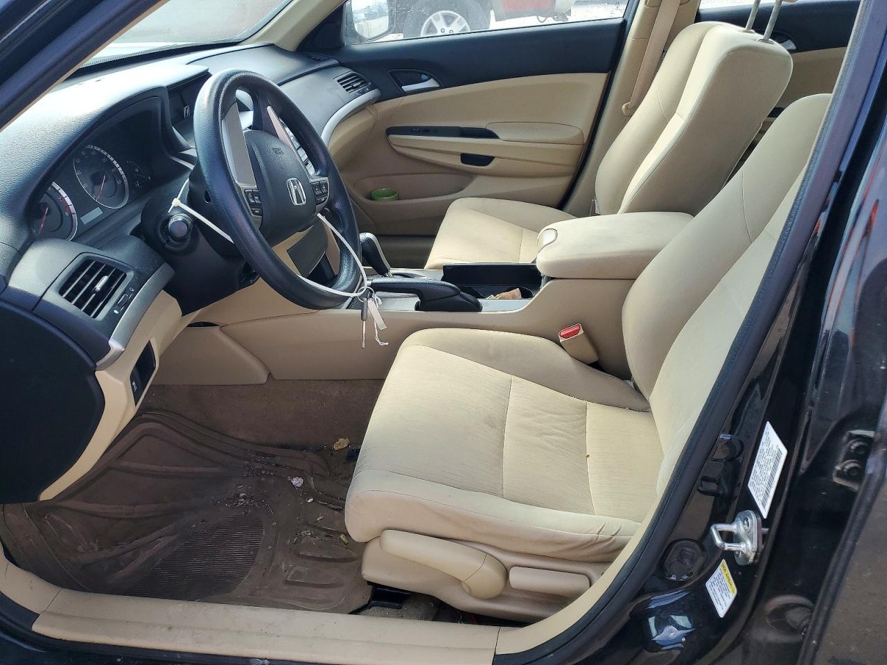 2012 HONDA ACCORD LX photo 13