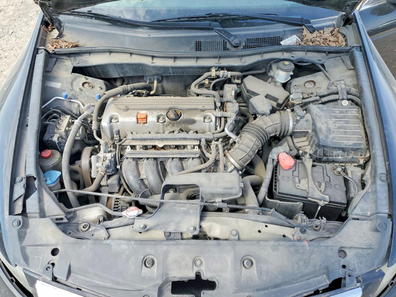 2012 HONDA ACCORD LX photo 21