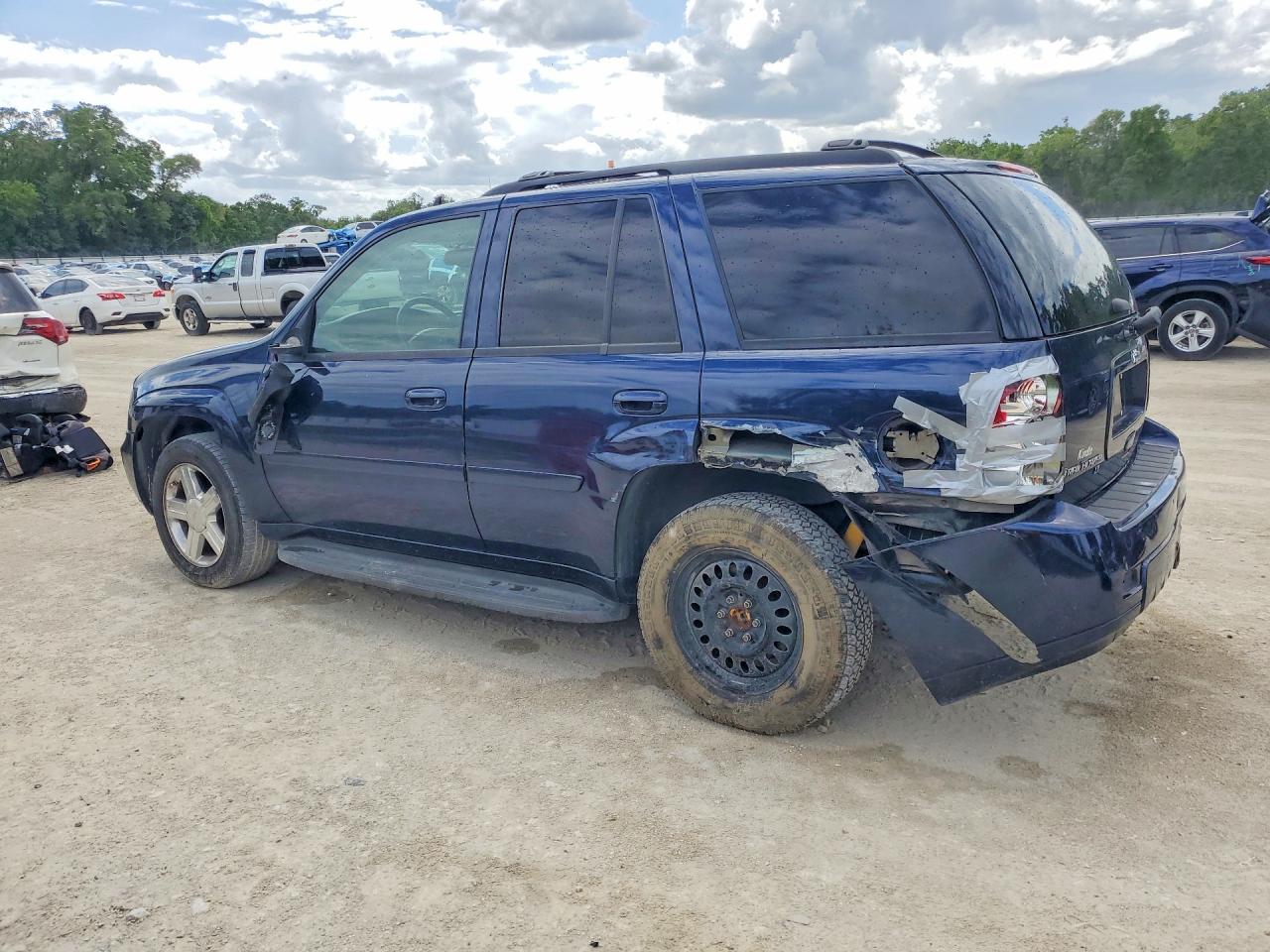 2008 CHEVROLET TRAILBLAZER LS photo 4