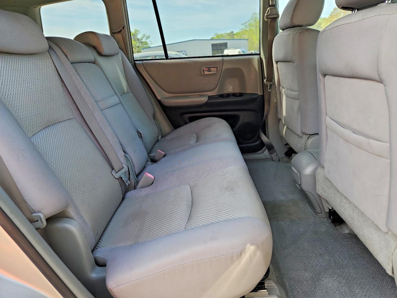 2007 TOYOTA HIGHLANDER BASE photo 31