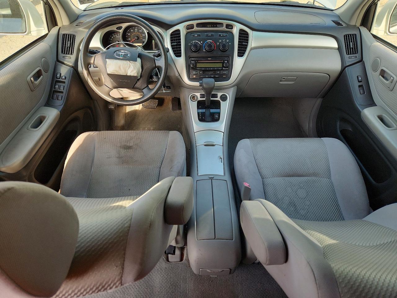 2007 TOYOTA HIGHLANDER BASE photo 22
