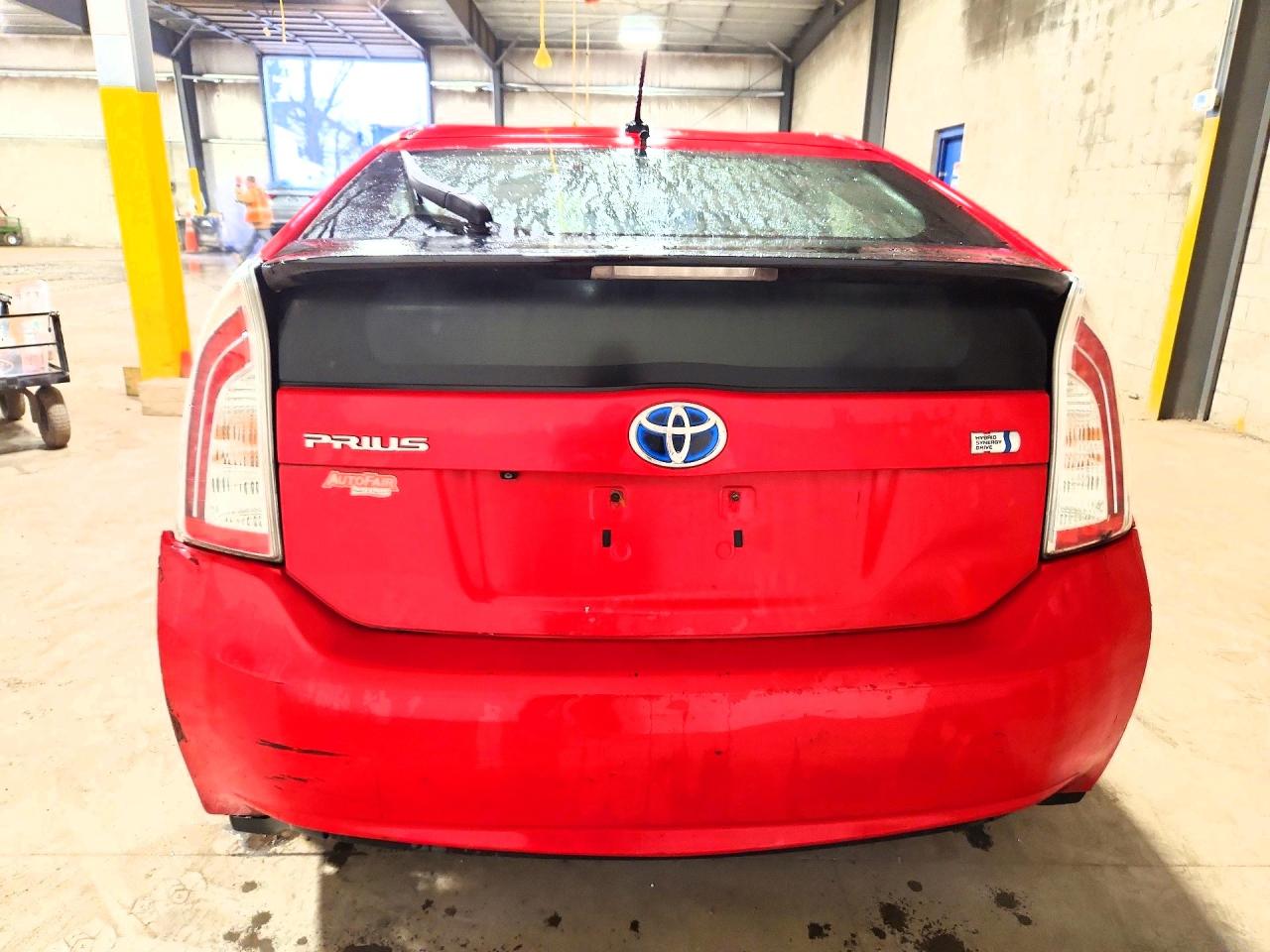 2015 TOYOTA PRIUS PERSONA SERIES photo 6