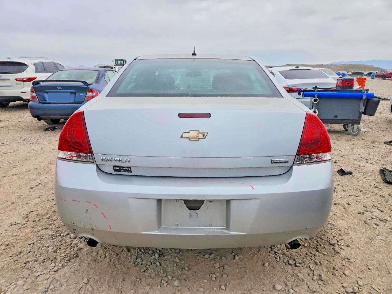 2012 CHEVROLET IMPALA LS photo 6