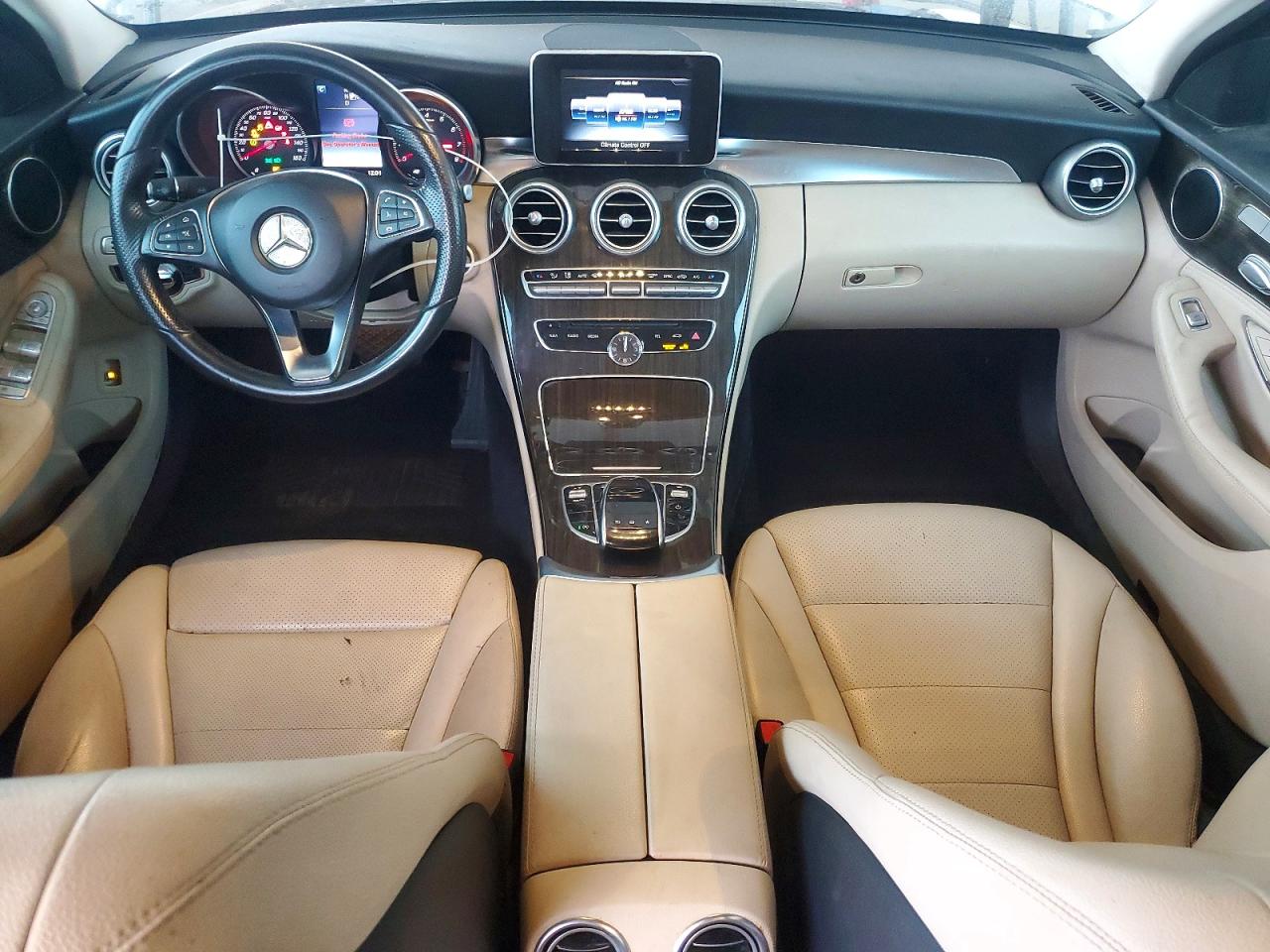 2015 MERCEDES-BENZ C 300 photo 22