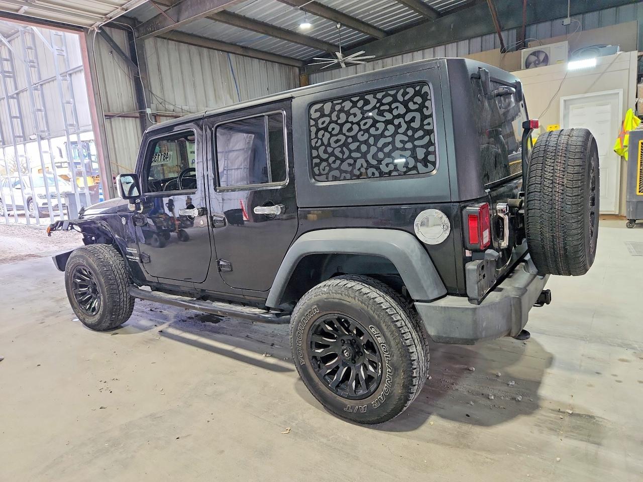 2016 JEEP WRANGLER UNLIMITED SPORT photo 3