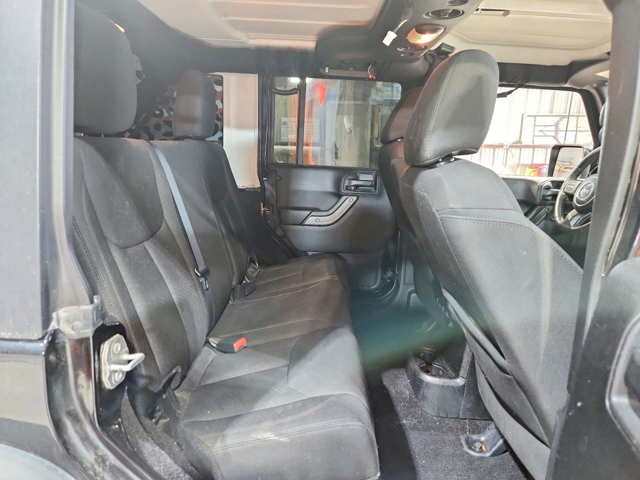 2016 JEEP WRANGLER UNLIMITED SPORT photo 21