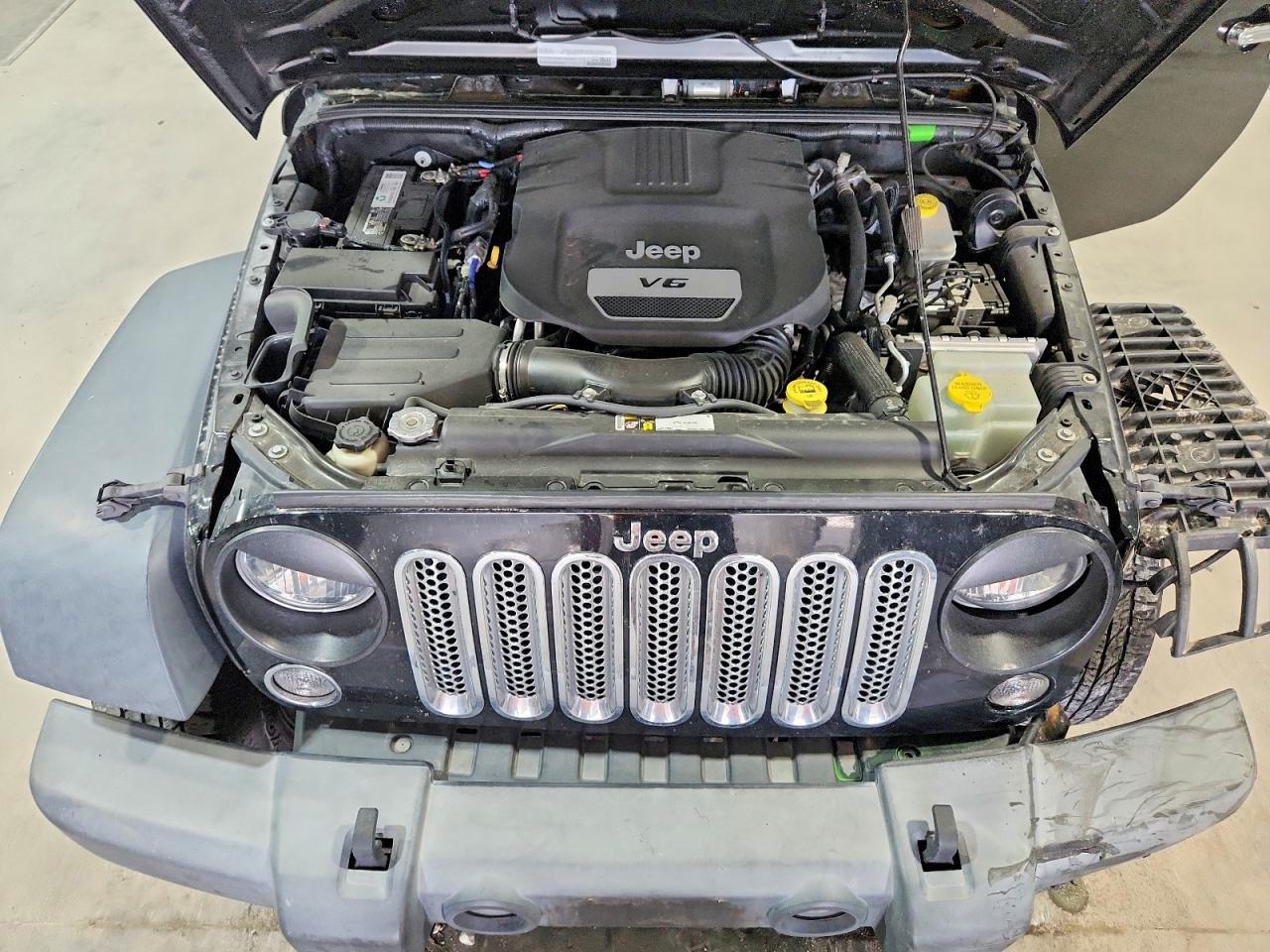 2016 JEEP WRANGLER UNLIMITED SPORT photo 23