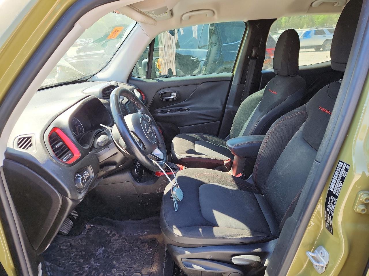 2015 JEEP RENEGADE TRAILHAWK photo 13