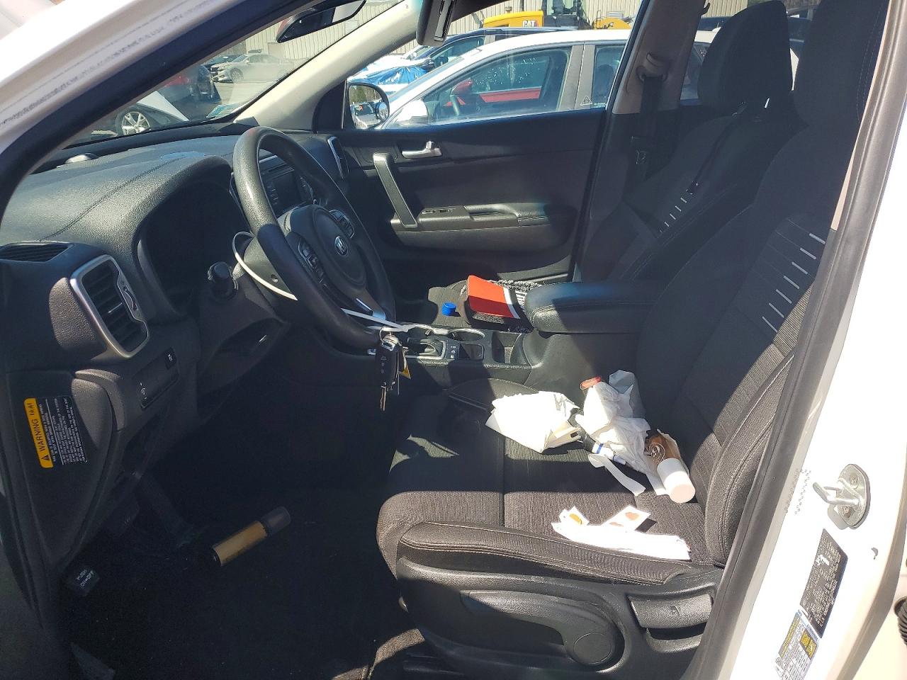 2018 KIA SPORTAGE LX photo 19