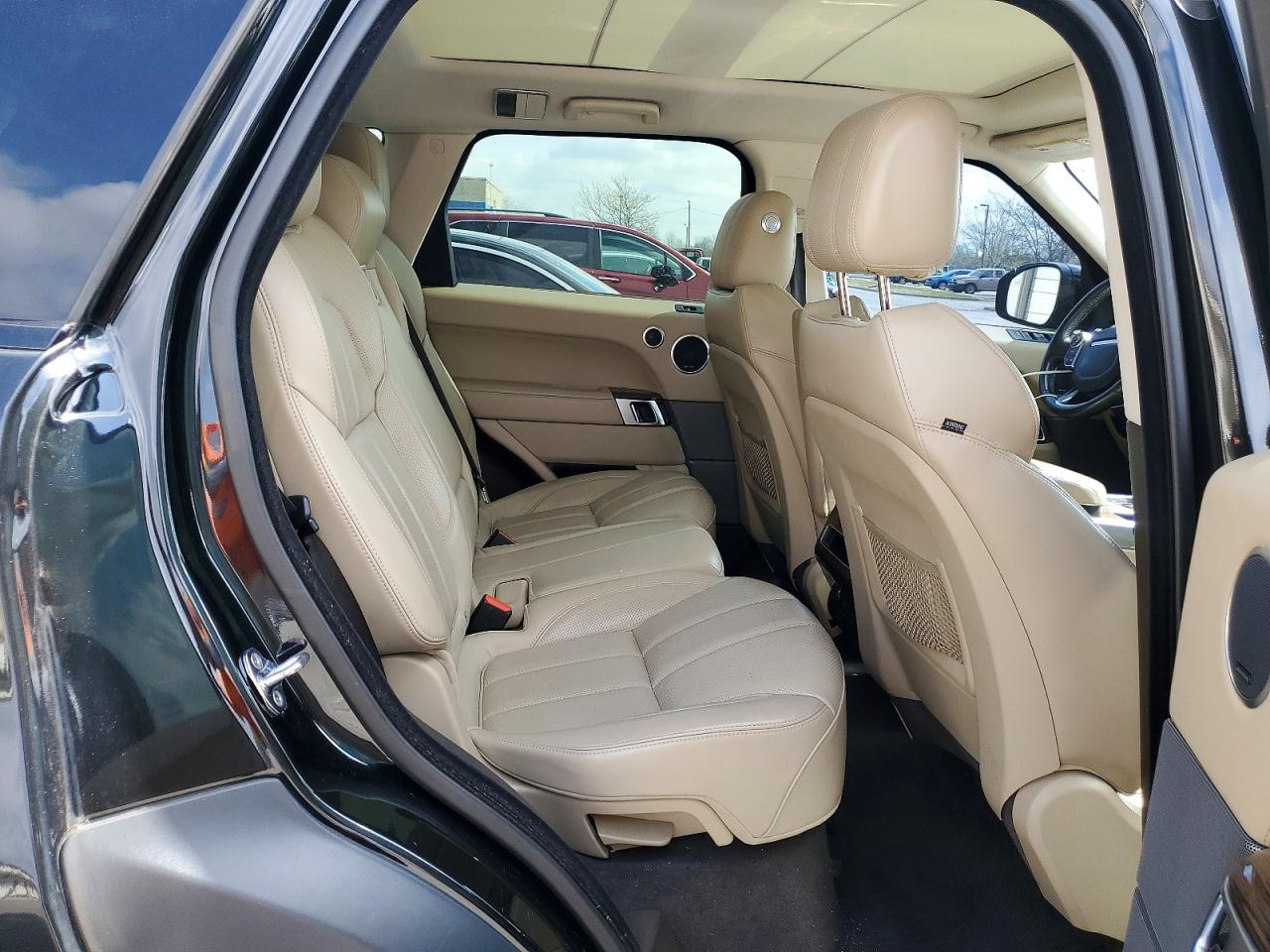2015 LAND ROVER RANGE ROVER SPORT HSE photo 31