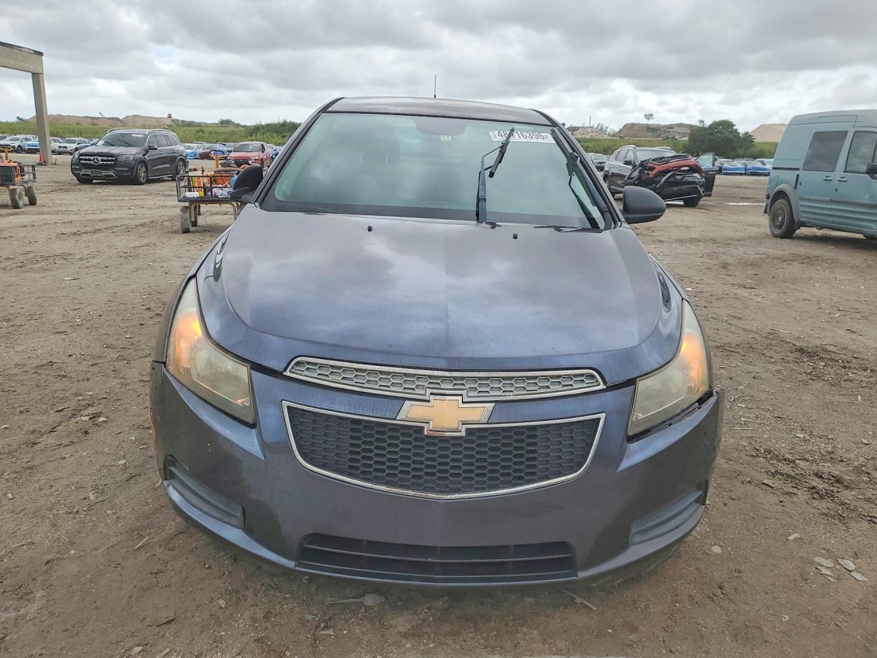 2014 CHEVROLET CRUZE LS photo 9