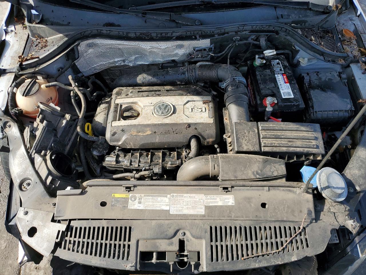 2016 VOLKSWAGEN TIGUAN S photo 31