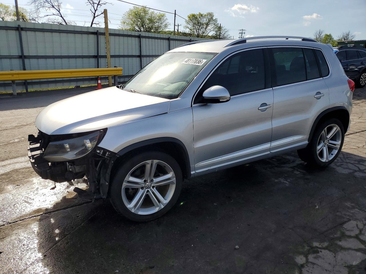 2016 VOLKSWAGEN TIGUAN