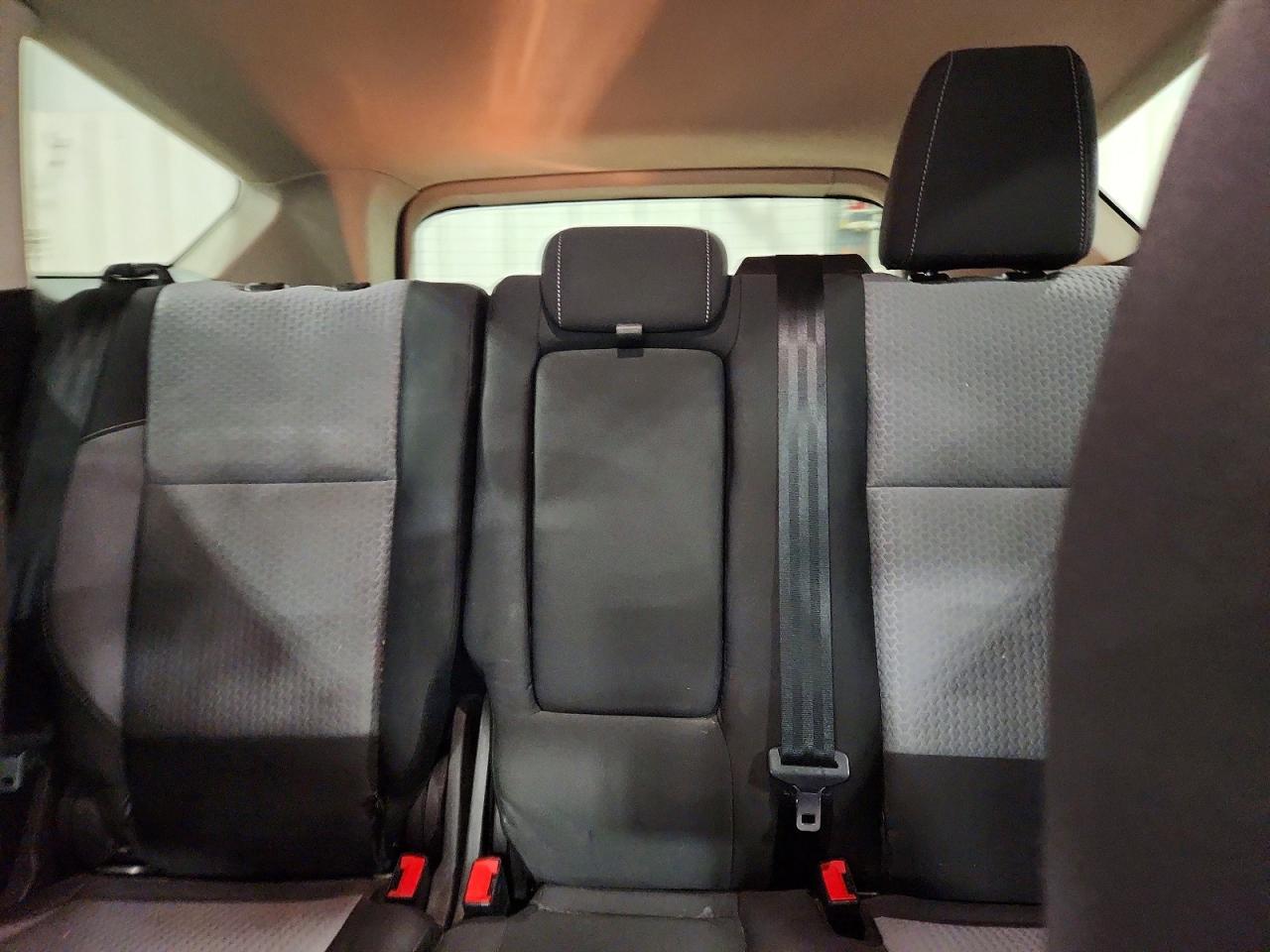 2017 FORD ESCAPE SE photo 19