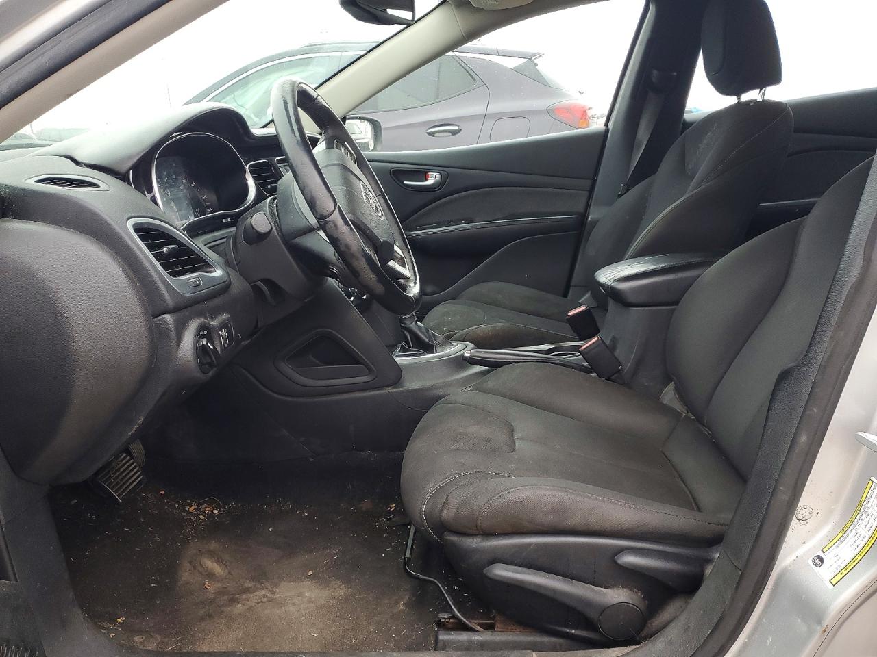 2013 DODGE DART SXT photo 13
