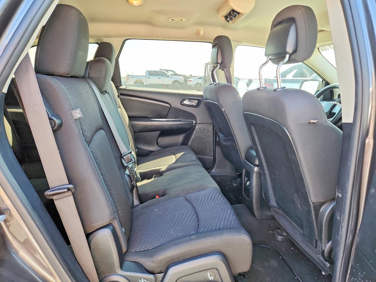 2017 DODGE JOURNEY photo 31