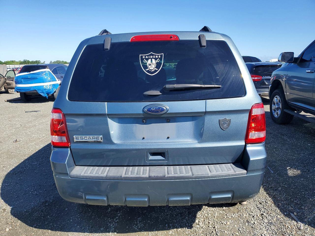 2012 FORD ESCAPE XLT photo 11